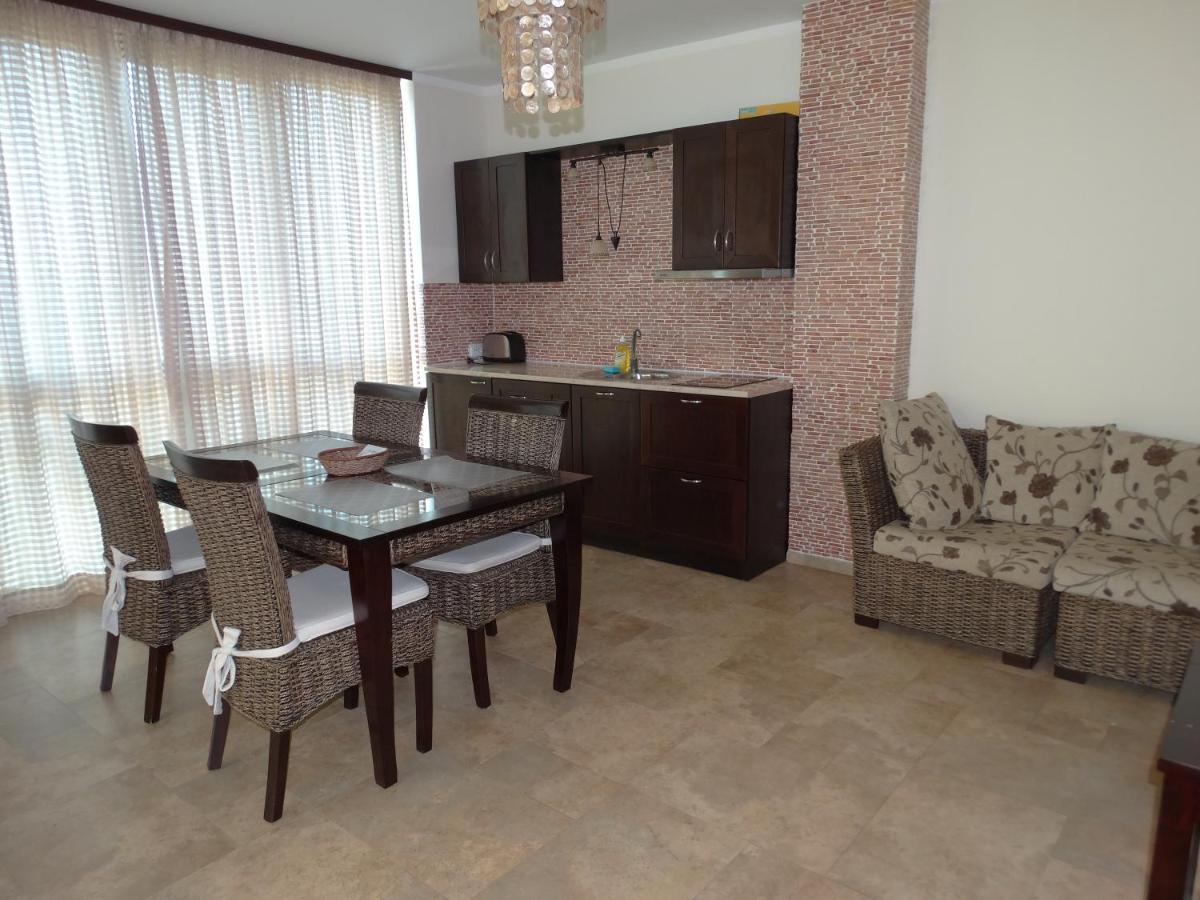 نيسيبار Chateau Del Marina Apart Complex المظهر الخارجي الصورة