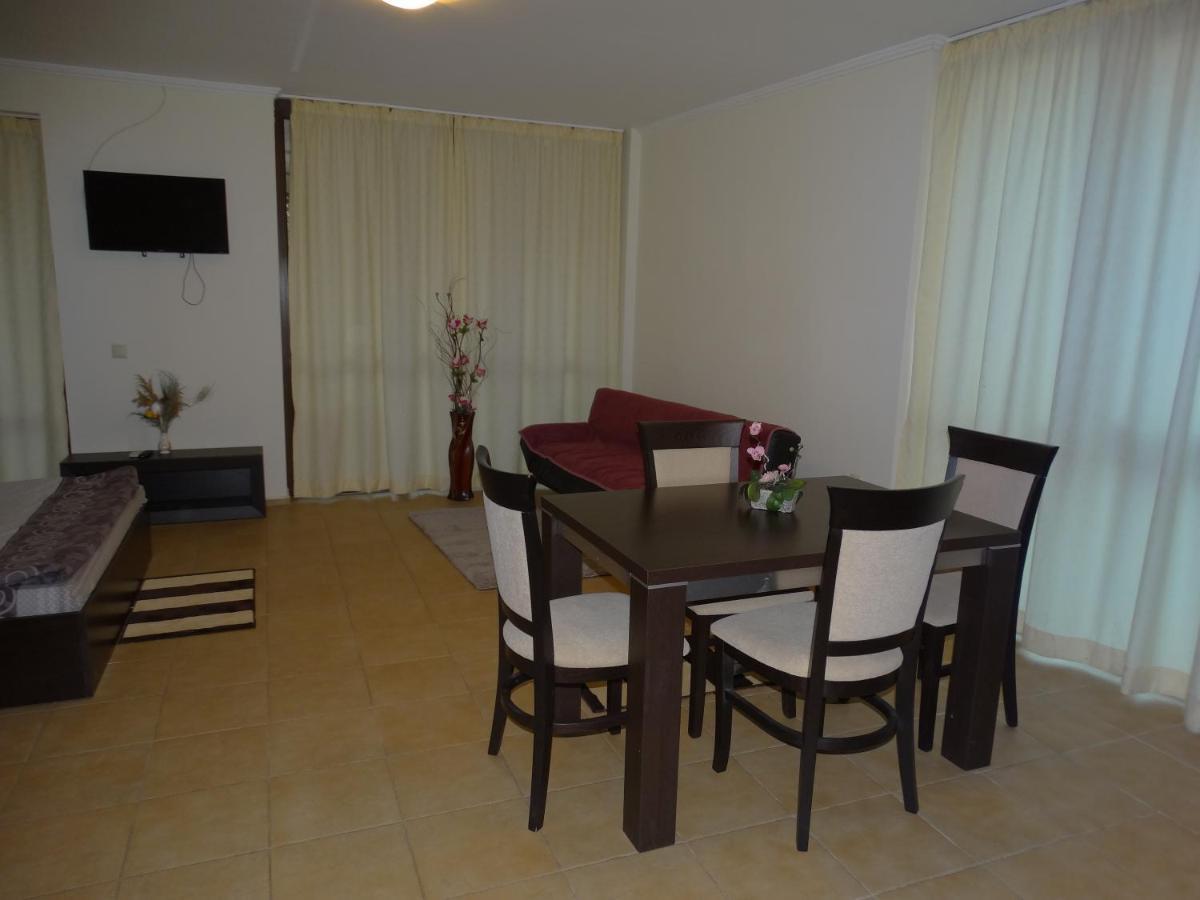 نيسيبار Chateau Del Marina Apart Complex المظهر الخارجي الصورة