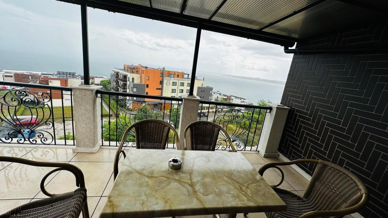نيسيبار Chateau Del Marina Apart Complex المظهر الخارجي الصورة